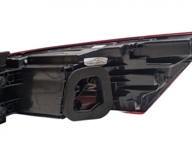 Skoda Kodiaq 2016.10.01-2021.06.20 utángyártott új bal hátsó külső lámpa LED