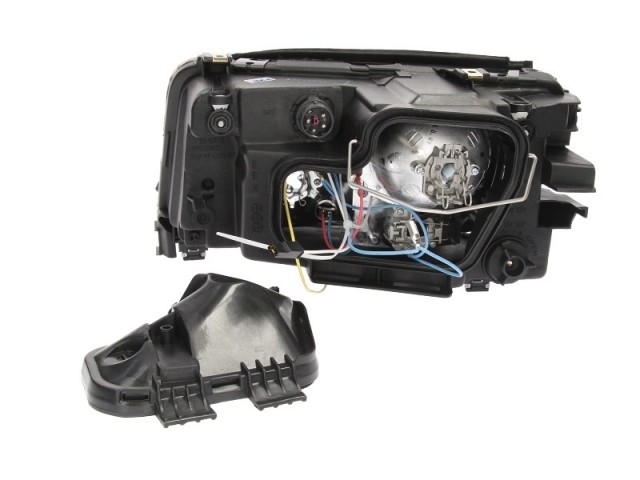 Audi A6 C4 1994.06.01-1997.03.31 utángyártott új jobb első fényszóró DE-2H1/H3 TYC