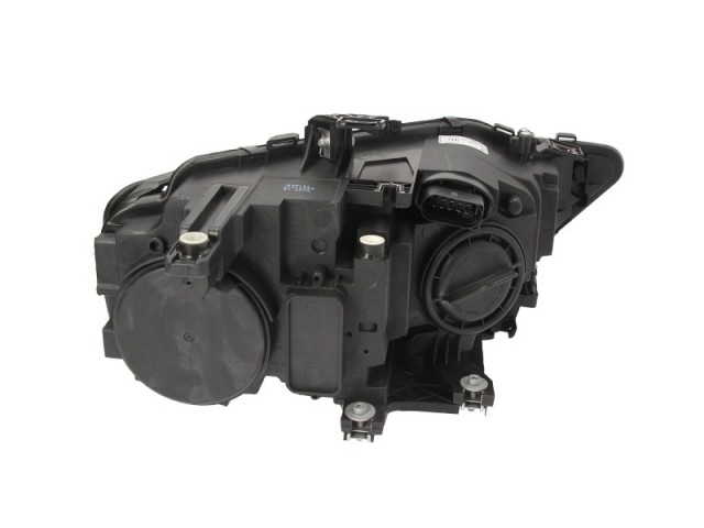 Audi A4 B8 2011-2016 utángyártott új bal első fényszóró 2H7 nappali fénnyel (motorral) TYC