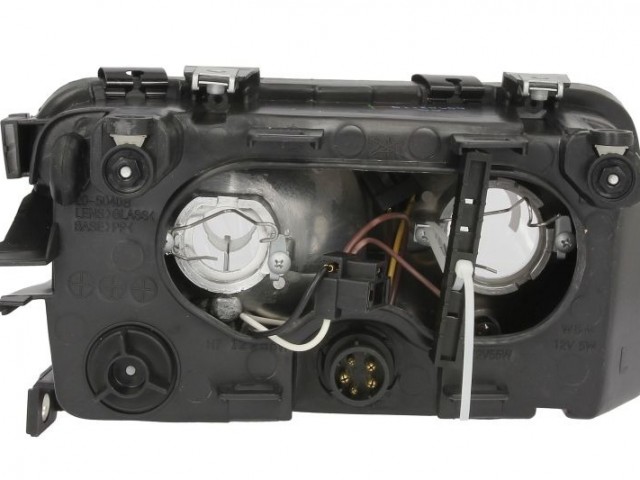 Audi A3  8L 1996.09.01-2000.06.30 utángyártott új bal első fényszóró FF-H7/H4 ködfényes TYC