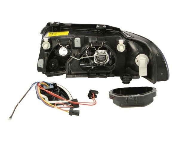 Audi A4 (B5) 1999.01.01-2000.12.31 utángyártott új jobb első fényszóró 2H7  (belülr.áll.) DEPO