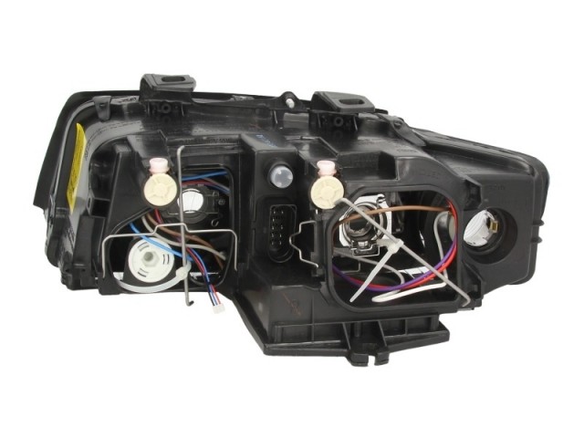 Audi A4 B6 2001.01.01-2004.10.31 utángyártott új jobb első fényszóró 2H7 DEPO