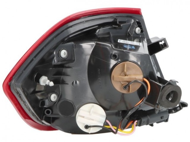 Ford Fiesta 2017.06.01-2021.12.06 utángyártott új jobb hátsó külső lámpa TYC