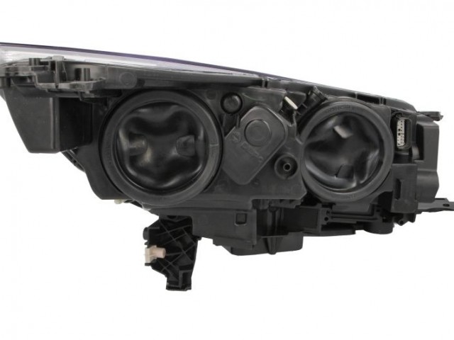 Ford Kuga II. 2016.11.01-2019.03.31 utángyártott új bal első fényszóró H1/H7/LED (motorral) DEPO