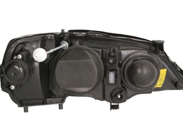 Opel Astra G 1997.09.01-2003.08.31 utángyártott új bal első fényszóró D2S/H7 Xenon ,fekete házas  DEPO
