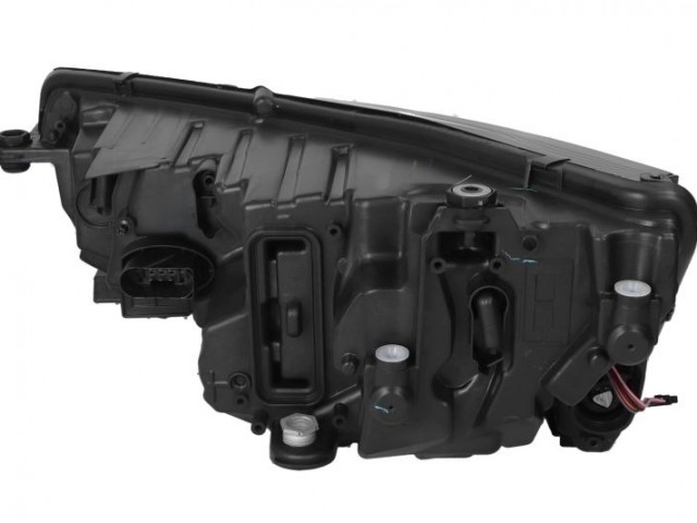 Skoda Octavia IV. 2020.06.15-2024.04.01 utángyártott új jobb első fényszóró LED (motorral) elektr.nélk. TYC