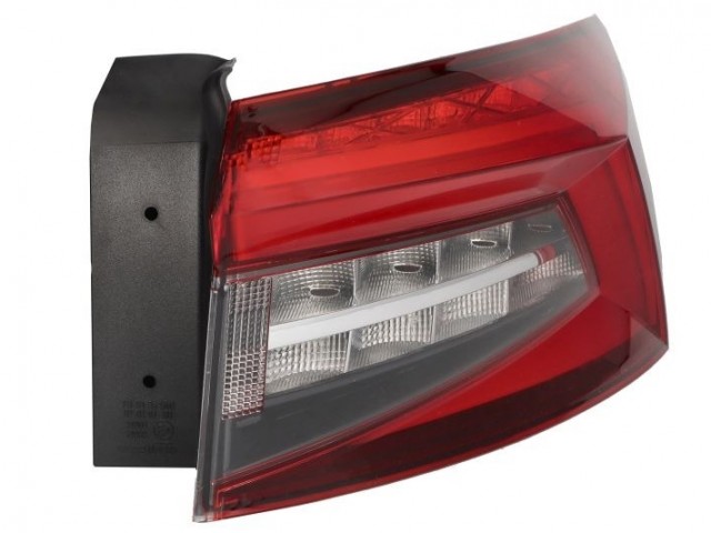 Skoda Kodiaq 2016.10.01-2021.06.20 utángyártott új jobb hátsó külső lámpa LED