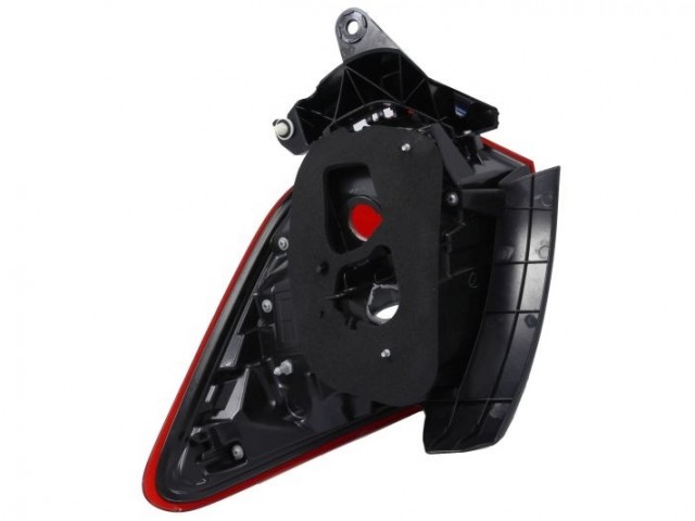 Toyota Yaris 2017.03.01-2020.05.30 utángyártott új bal hátsó lámpa