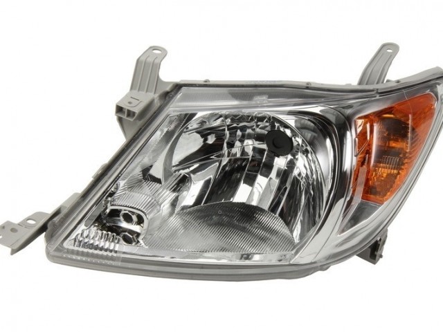 Toyota Hilux 2005.07.01-2015.12.01 utángyártott új bal első fényszóró H4 (belülr. áll.) TYC