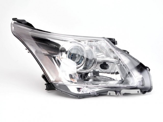 Toyota Avensis  2008.11.01-2011.12.31 utángyártott új jobb első fényszóró H11/HB3 (motorral) TYC