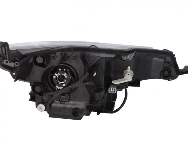 Toyota Avensis  2015-2018 utángyártott új bal első fényszóró HIR2/LED (motoros) DEPO