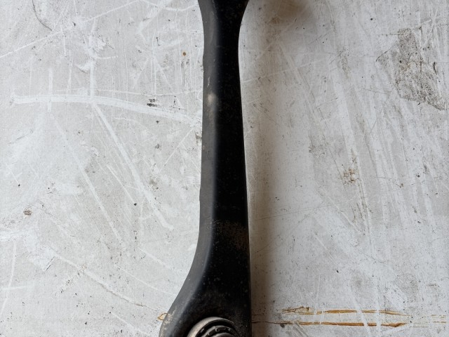 Volkswagen Touran 2003-2015 2003-2010 Lengőkar használt jobb hátsó