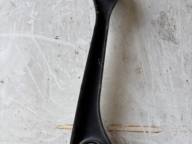 Volkswagen Touran 2003-2015 2003-2010 Lengőkar használt jobb hátsó