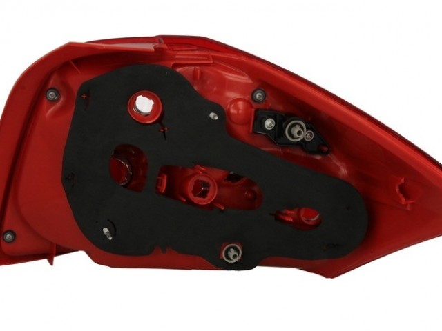 Toyota Auris E15 2010.03.01-2012.08.31 utángyártott új bal hátsó lámpa