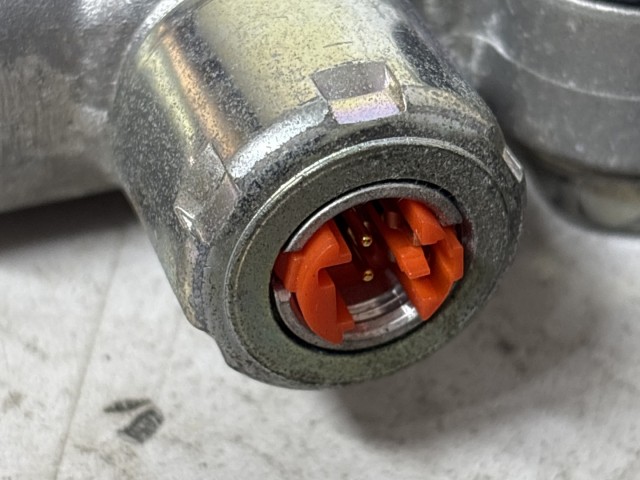 Subaru Legacy 2009-2014 2009-2014 Biztonsági öv és csat használt Bal első 