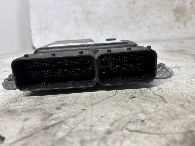 Subaru Legacy 2009-2014 2009-2014 Motorvezérlő használt   
