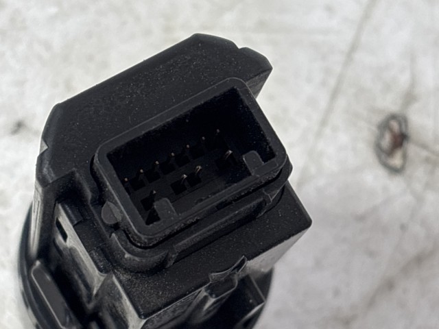 Subaru Legacy 2009-2014 2009-2014 Gyújtáskapcsoló használt