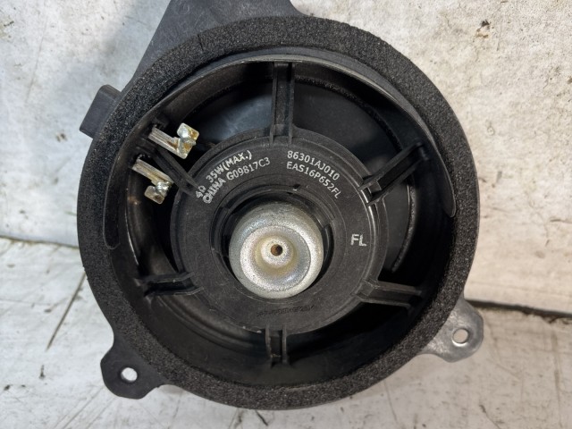 Subaru Legacy 2009-2014 2009-2014 Hangszóró használt Bal első