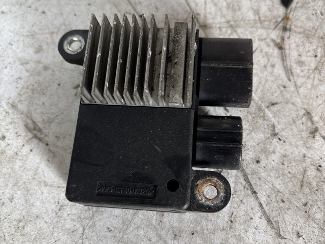 Toyota Auris 2012-2019 E18 2012-2019 Elektronika használt hűtőventilátor vezérlő 