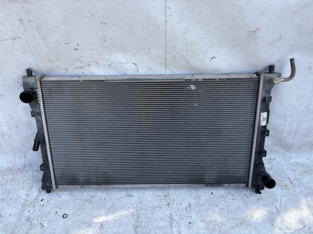 213184 Fiat Sedici 2006-2014 2,0 16v Diesel vízhűtő 71750368 