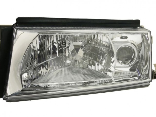 Skoda Octavia 2000.09.01-2011.08.31 utángyártott új bal első fényszóró H4/H3 (motoros) TYC