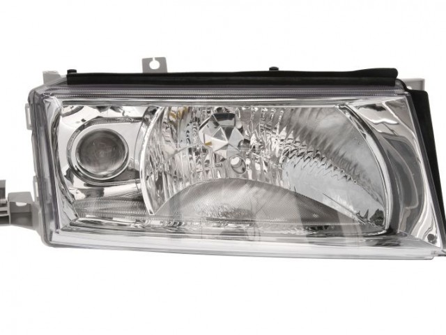 Skoda Octavia 2000.09.01-2011.08.31 utángyártott új jobb első fényszóró H4/H3 (motoros) DEPO