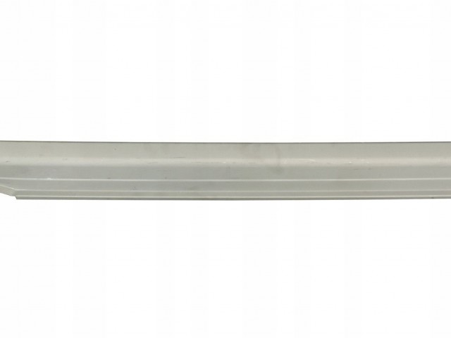 Toyota Corolla Verso E120 2001-2004 utángyártott új jobb oldali külső alsó küszöb 1750mm