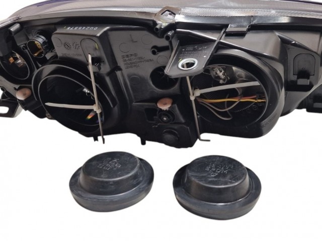 Fiat Bravo 2007-2014 utángyártott új, bal első fényszóró Depo gyártmány, fekete belső