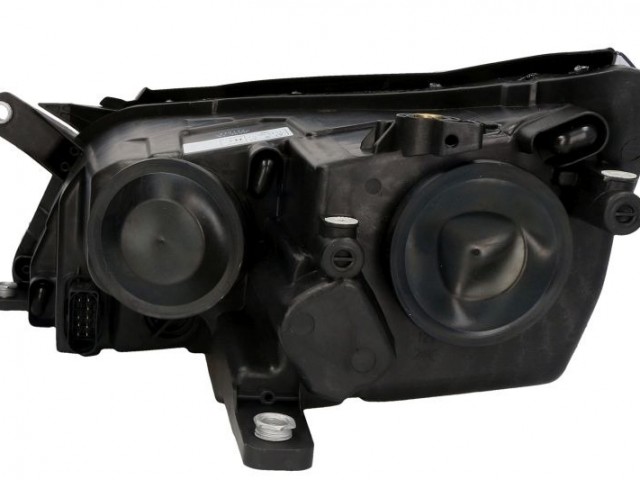 Volkswagen Tiguan 2007.11-2011.06.30 utángyártott új jobb első fényszóró 2H7  (motorral) TYC