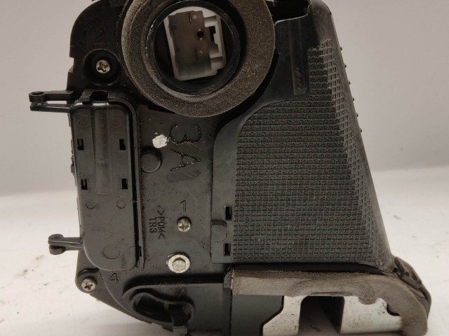 176558 Toyota Yaris II. 2006-2011  jobb hátsó ajtózár 