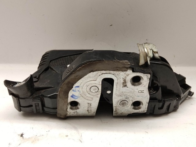 Toyota Yaris 2006-2011 jobb első ajtó zár