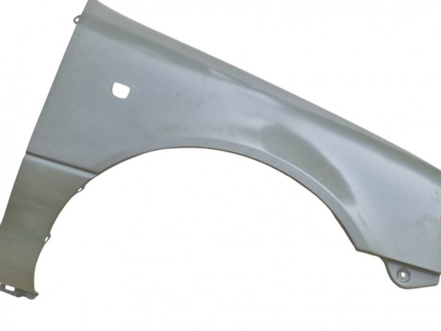 Suzuki Swift 1996.09.01-2005.01.31 utángyártott új jobb első sárvédő