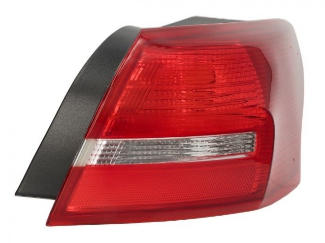 Ford Focus III. 2014.10.01-2018.04.09 utángyártott új jobb hátsó külső lámpa üres (4 ajtós) DEPO