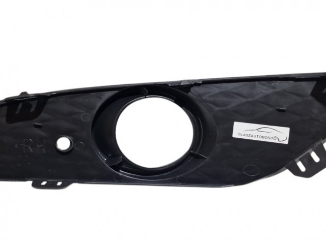 Opel Astra H 2007.09.01-2014.08.31 utángyártott új jobb első ködlámpa keret