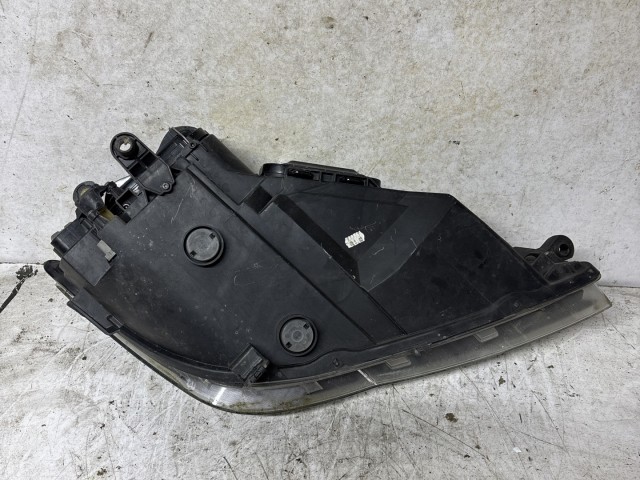 213211 Seat Leon 5F 2012-2020 2012-2020 Lámpa , Fényszóró használt sima bal első 
