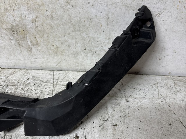 Seat Leon 5F 2012-2020 2012-2020 Lökhárító tartó használt bal első