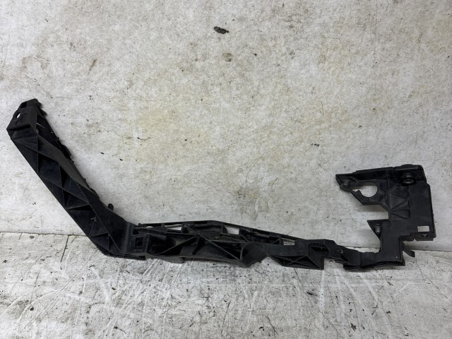 Seat Leon 5F 2012-2020 2012-2020 Lökhárító tartó használt bal első