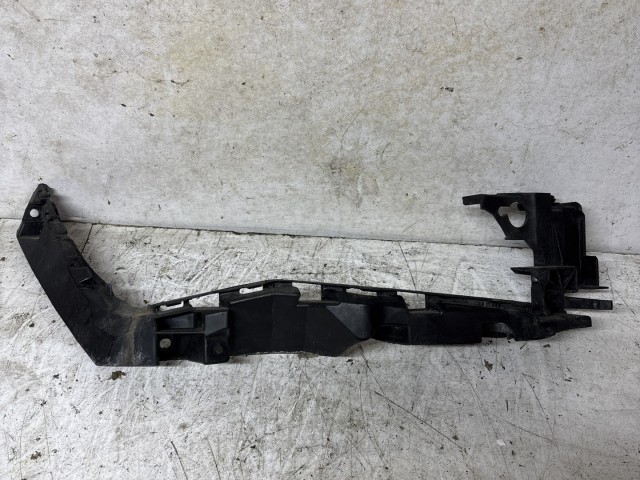 Seat Leon 5F 2012-2020 2012-2020 Lökhárító tartó használt jobb első