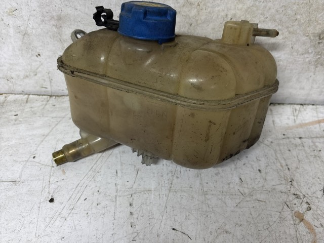 Fiat Stilo 2003-2007 Kiegyenlítő tartály használt 51799558 0