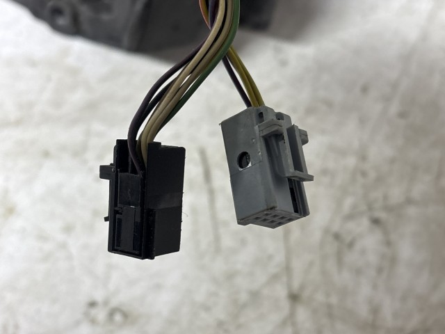 213273 Lancia Delta 2008-2014 Tükör használt elektromos Jobb  11 a képen látható sérüléssel