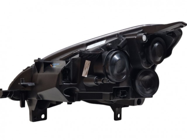 Peugeot Partner, Partner Tepee 2008.04.01-2012.03.31 utángyártott új jobb első fényszóró H4  (motorral) TYC