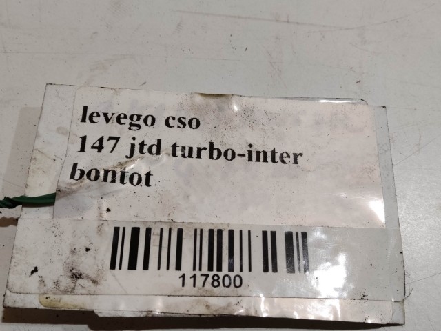 Alfa Romeo 147 2000-2010 Levegőcső  használt turbóból az intercollerba 