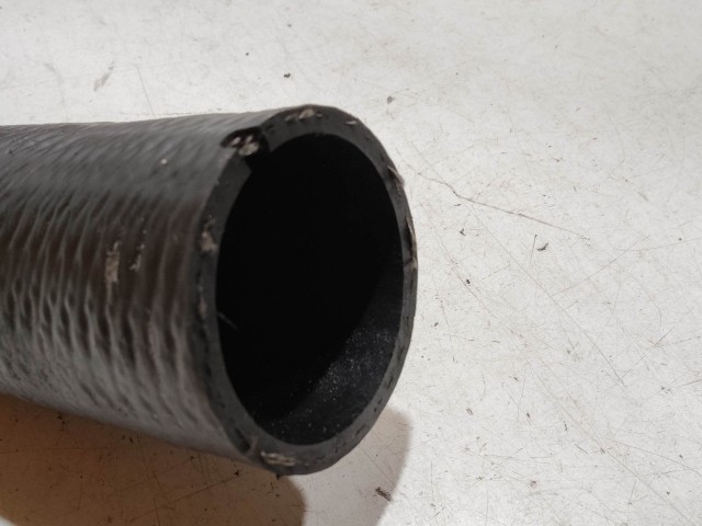 Alfa Romeo 147 2000-2010 Levegőcső  használt turbóból az intercollerba 