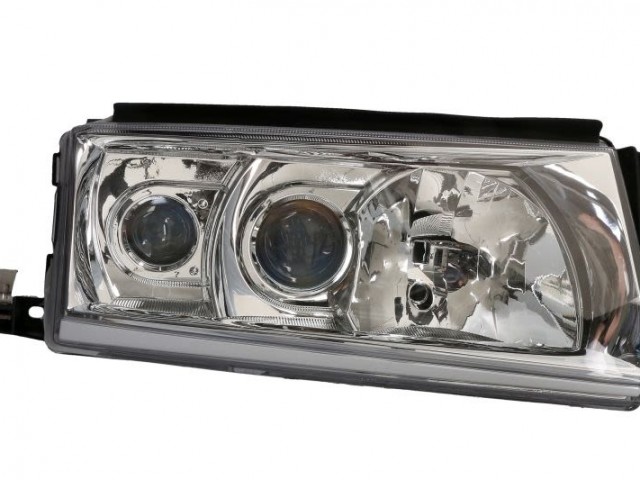 Skoda Octavia 2000.09.01-2011.08.31 utángyártott új jobb első fényszóró XENON (motoros) DEPO