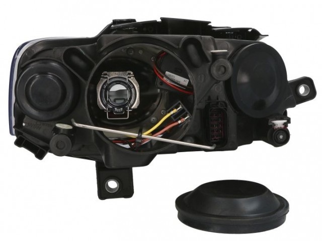 Volkswagen Passat B6 2005.03.01-2010.10.31 utángyártott új bal első fényszóró 2H7 króm házas (Hella típusú) DEPO