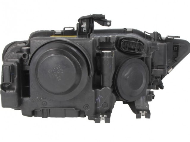 Audi A4 B8 2012.02.02-2015.06.01 utángyártott új bal első fényszóró D3S/H7+LED nap.f. (motorral) DEPO