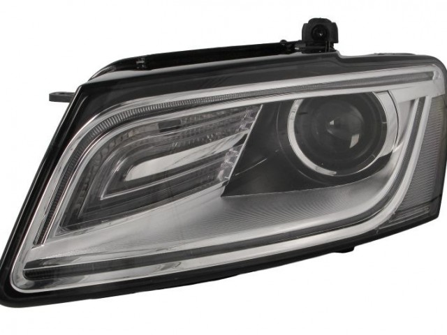 Audi Q5 8RB 2012.09.01-2016.12.31 utángyártott új bal első fényszóró Bi-XENON D3S/LED/PY21W (motorral) TYC