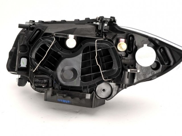 BMW 1 (E87) 2004.01.01-2007.03.31 utángyártott új jobb első fényszóró 2H7 króm házas (motoros) DEPO