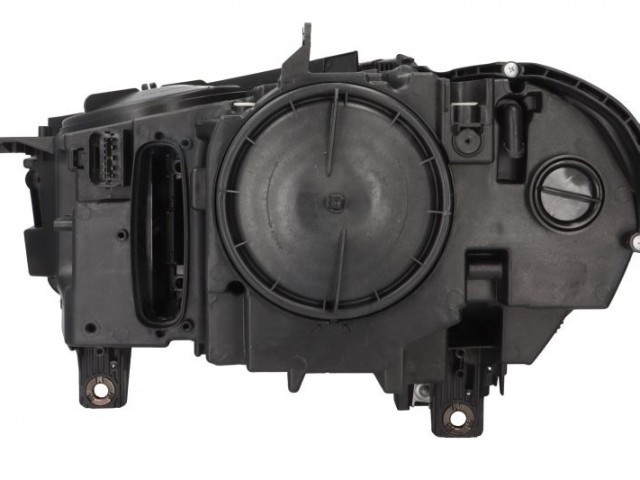 BMW X5 (F15-F85) 2013.09.01-2018-07.31 utángyártott új jobb első fényszóró XENON D1S/LED elektr.nélk  (motorral) TYC