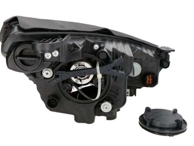 Hyundai IX35 2013.07.01-2014.12.31 utángyártott új bal első fényszóró HIR2/LEDx2 fekete h.  (motoros) DEPO